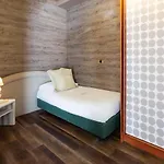 Western Maison B מלון 4*