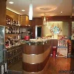 Western Maison B 4*