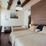 מלון Western Maison B רימיני