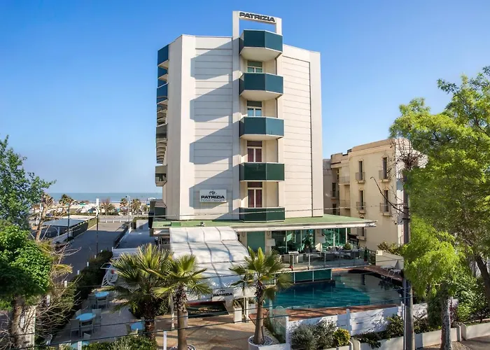 Western Maison B Hotel 4*