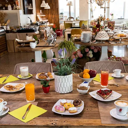 Western Maison B 4* Rimini