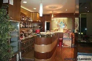Western Maison B 4*