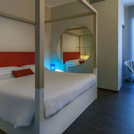 Western Maison B מלון 4*