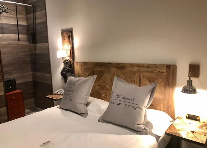 Western Maison B 里米尼