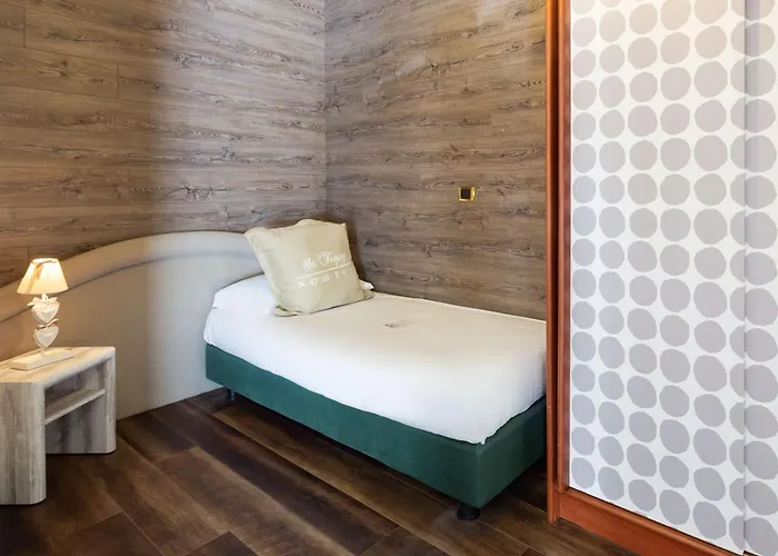 Western Maison B Hotel 4*