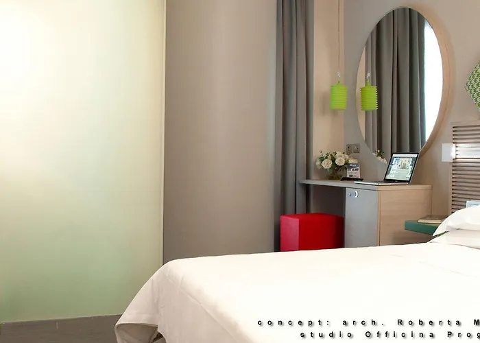 Hotel Western Maison B