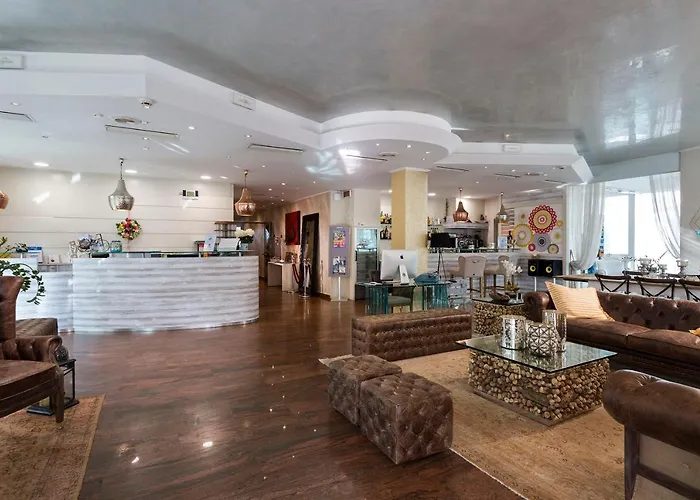 Western Maison B Hotel 4*