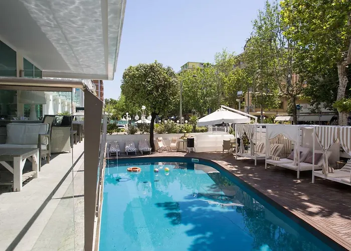 Otel Western Maison B Rimini