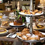 Western Maison B Hotel 4*