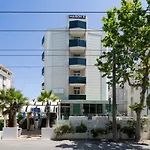 Western Maison B