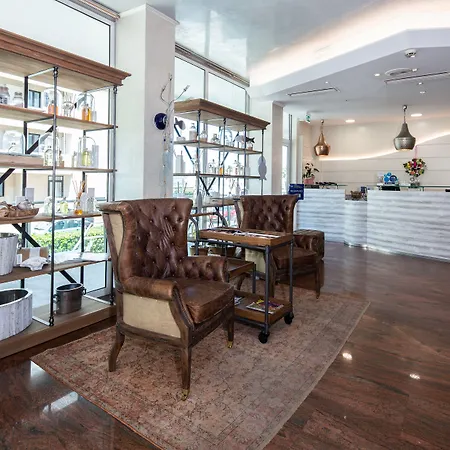 Western Maison B Rimini