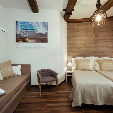 Hotel Western Maison B