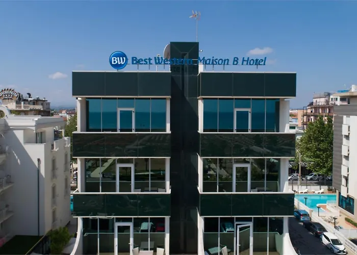 فندق Western Maison B ريميني