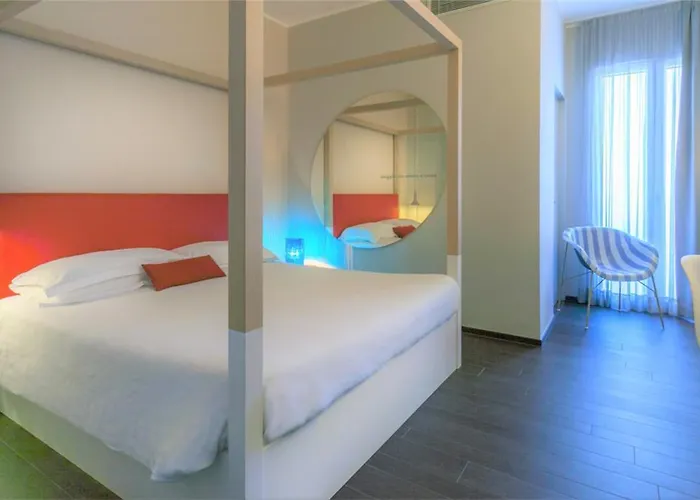 فندق Western Maison B 4*