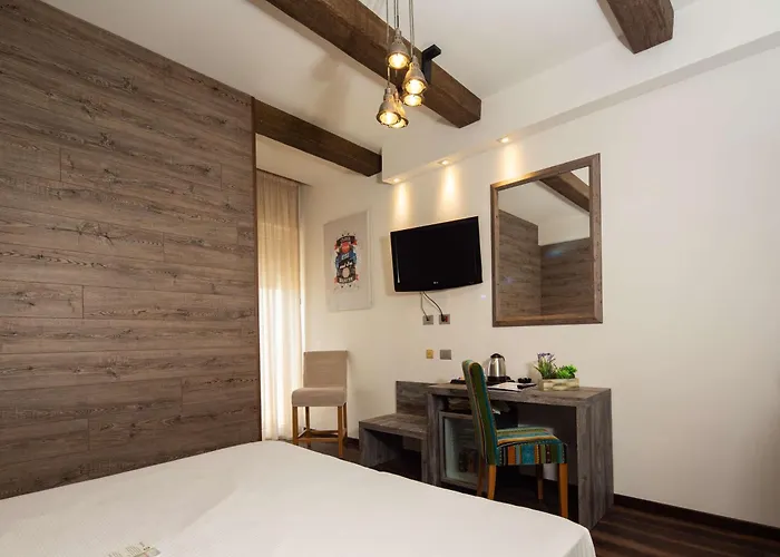 Western Maison B فندق 4*