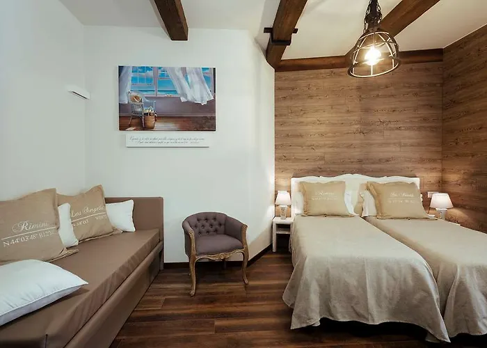 فندق Western Maison B